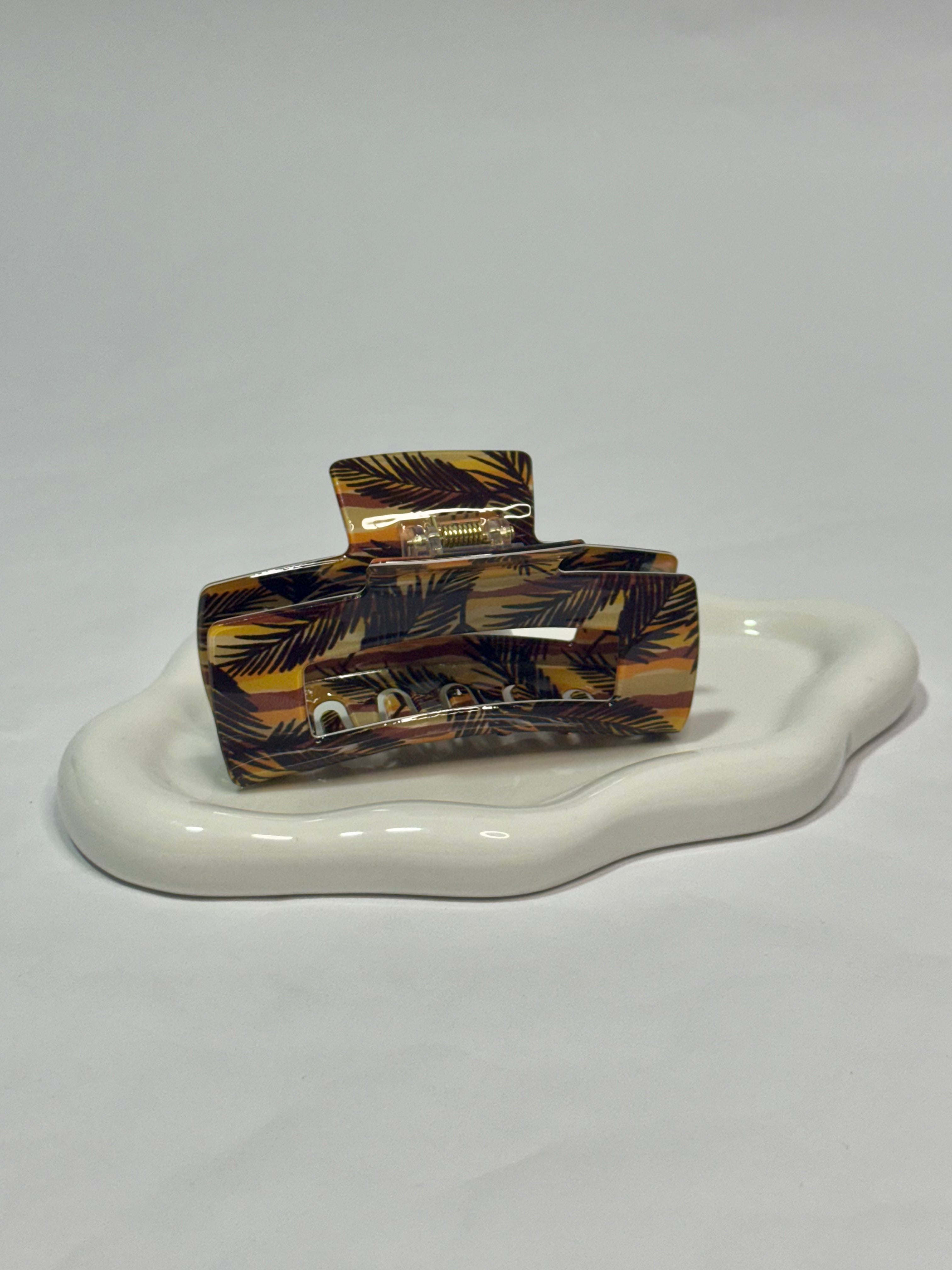 Large Leaf Pattern Hair Clips